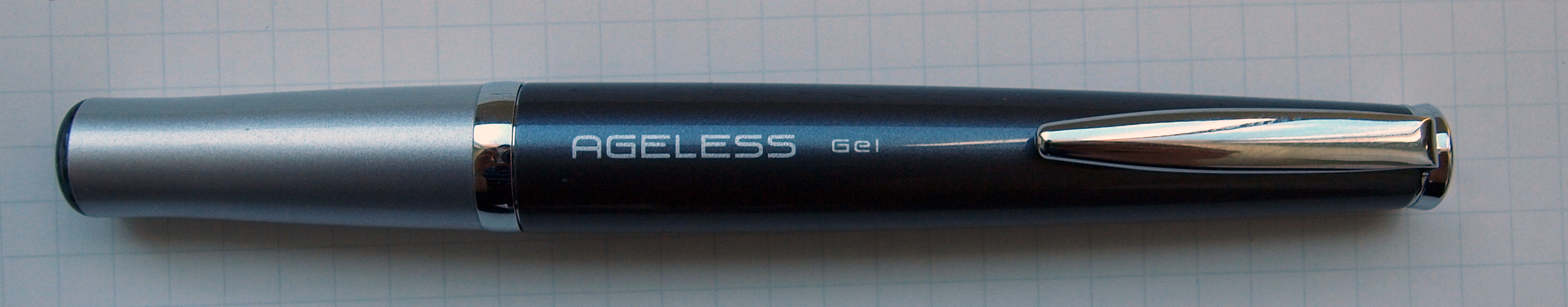 Pilot Ageless Pen - tip position 1 - fully retracted