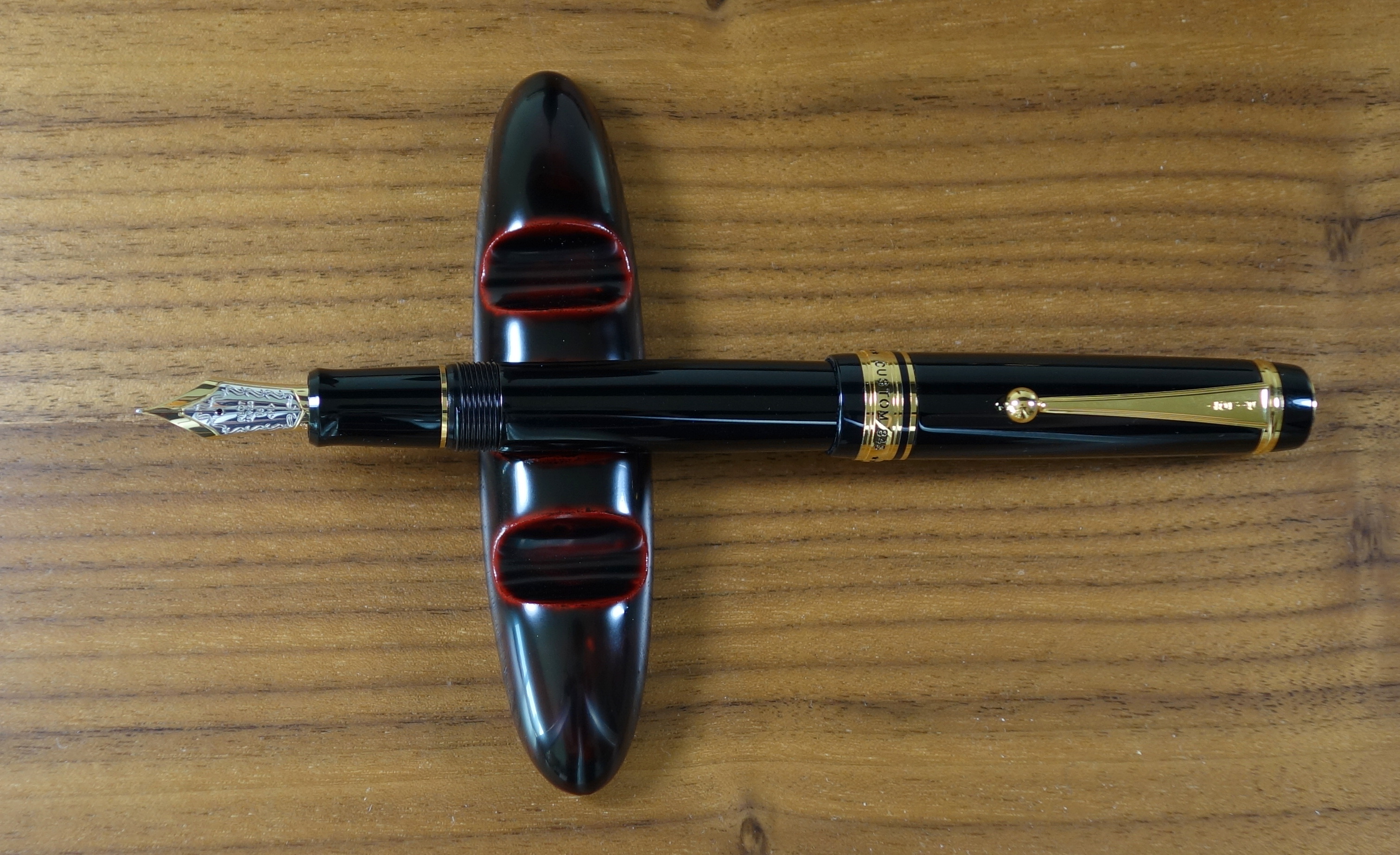 Pilot Custom 845 Urushi Fountain Pen