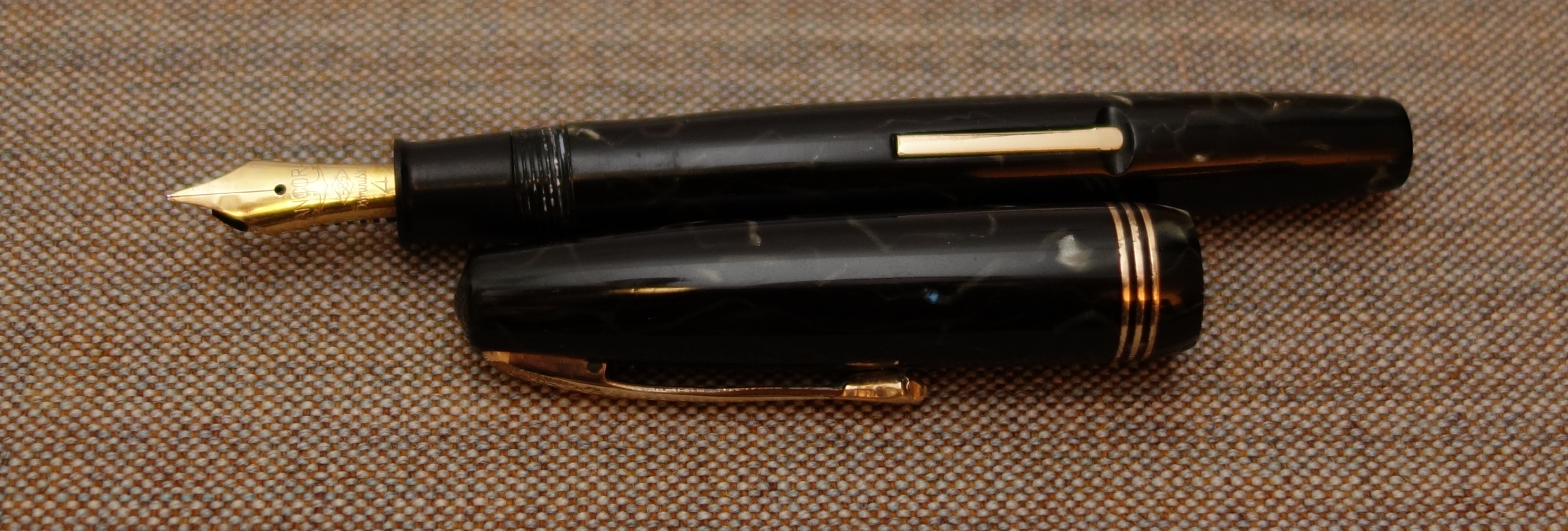 1940s Ancora Lever Fill Fountain Pen